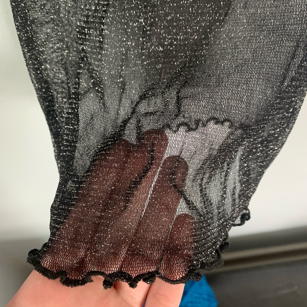 Sheer T-shirt - Picture 2 of 2